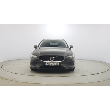 Volvo V60  Kombi 2022,  2.0 diesel, automat - Na sprzedaż za 99 600 zł - Warszawa - zdjęcie 2