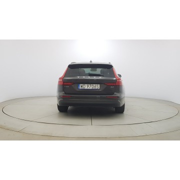 Volvo V60  Kombi 2022,  2.0 diesel, automat - Na sprzedaż za 99 600 zł - Warszawa - zdjęcie 6