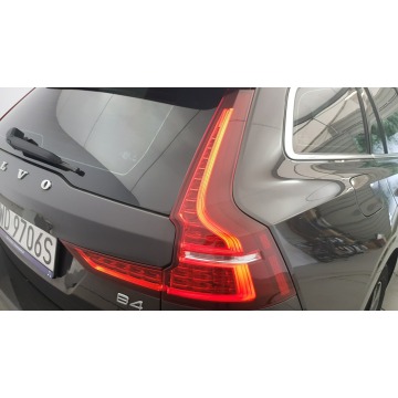 Volvo V60  Kombi 2022,  2.0 diesel, automat - Na sprzedaż za 99 600 zł - Warszawa - zdjęcie 12