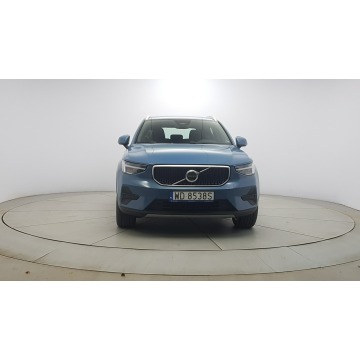 Volvo   SUV 2022,  2.0 benzyna, automat - Na sprzedaż za 89 500 zł - Warszawa - zdjęcie 2