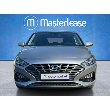 Hyundai i30  Hatchback 2021,  1.5 benzyna - Na sprzedaż za 49 850 zł - Warszawa - zdjęcie 2