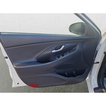 Hyundai i30  Kombi 2023,  1.5 benzyna - Na sprzedaż za 67 850 zł - Warszawa - zdjęcie 10