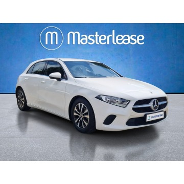 Mercedes - Benz A-klasa  Hatchback 2021,  1.3 benzyna - Na sprzedaż za 78 850 zł - Warszawa - zdjęcie 3
