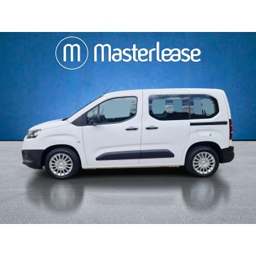 Toyota ProAce  Minivan/Van 2021,  1.5 diesel - Na sprzedaż za 68 850 zł - Warszawa - zdjęcie 8