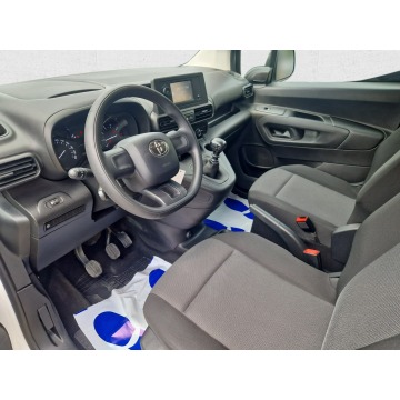 Toyota ProAce  Minivan/Van 2021,  1.5 diesel - Na sprzedaż za 68 850 zł - Warszawa - zdjęcie 12