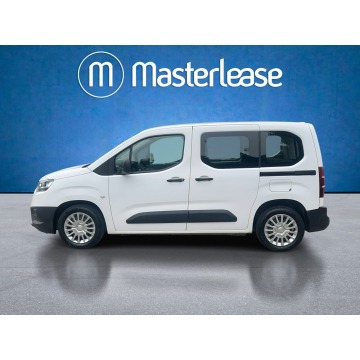 Toyota ProAce  Minivan/Van 2021,  1.5 diesel - Na sprzedaż za 54 850 zł - Warszawa - zdjęcie 8