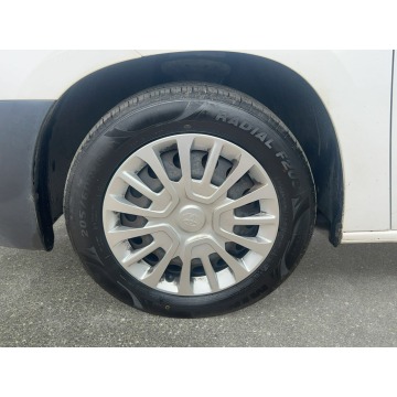 Toyota ProAce  Minivan/Van 2021,  1.5 diesel - Na sprzedaż za 54 850 zł - Warszawa - zdjęcie 9