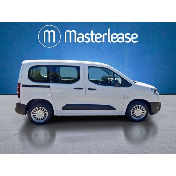 Toyota ProAce  Minivan/Van 2021,  1.5 diesel - Na sprzedaż za 57 850 zł - Warszawa - zdjęcie 4