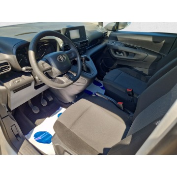 Toyota ProAce  Minivan/Van 2021,  1.5 diesel - Na sprzedaż za 57 850 zł - Warszawa - zdjęcie 12