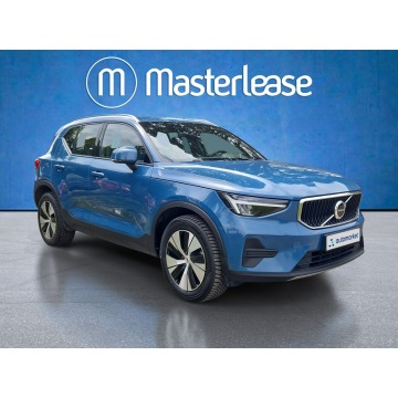 Volvo   SUV 2022,  2.0 benzyna, automat - Na sprzedaż za 115 850 zł - Warszawa - zdjęcie 3