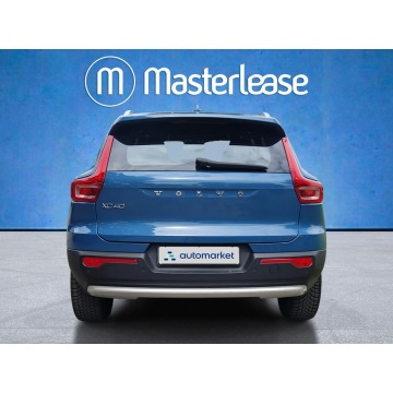 Volvo   SUV 2022,  2.0 benzyna, automat - Na sprzedaż za 115 850 zł - Warszawa - zdjęcie 6