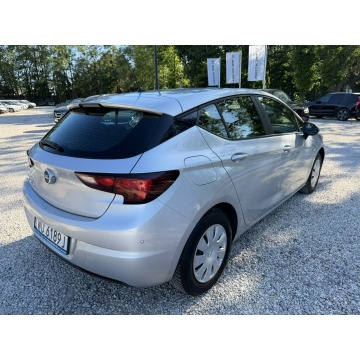 Opel Astra  Hatchback 2019,  1.4 benzyna - Na sprzedaż za 36 800 zł - Pęcice - zdjęcie 4