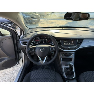 Opel Astra  Hatchback 2019,  1.4 benzyna - Na sprzedaż za 36 800 zł - Pęcice - zdjęcie 11