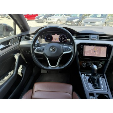 Volkswagen Passat  Kombi 2020,  2.0 diesel, automat - Na sprzedaż za 88 900 zł - Wrocław - zdjęcie 5