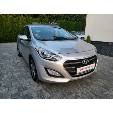 Hyundai i30  Kombi 2016,  1.6 diesel - Na sprzedaż za 34 500 zł - Jatutów - zdjęcie 3