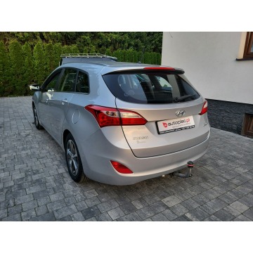 Hyundai i30  Kombi 2016,  1.6 diesel - Na sprzedaż za 34 500 zł - Jatutów - zdjęcie 7