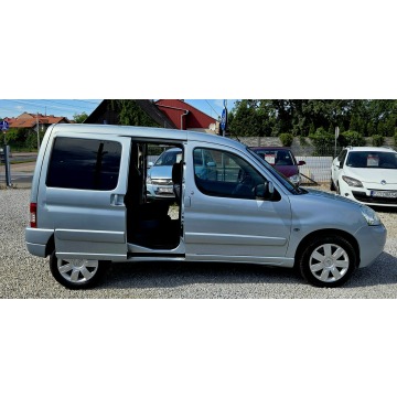 Citroen Berlingo  Minivan/Van 2006,  1.6 benzyna - Na sprzedaż za 10 000,00 zł - Zduńska Wola - zdjęcie 7