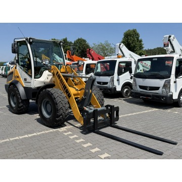 Liebherr L 506 Compact Łyżka + Widły Super Stan... - Pojazdy specjalistyczne - Widełki - zdjęcie 7