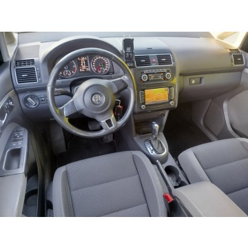 Volkswagen Touran  Kombi 2011,  2.0 diesel, automat - Na sprzedaż za 21 500 zł - Toruń - zdjęcie 6