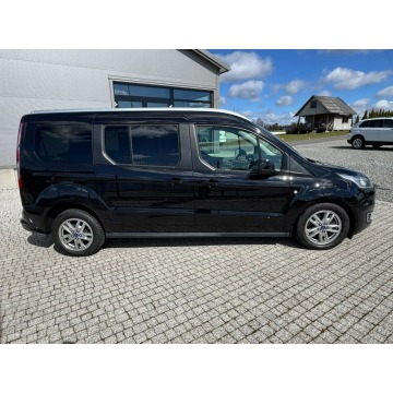 Ford   Kombi 2021,  1.5 diesel, automat - Na sprzedaż za 65 900 zł - Sierakowice - zdjęcie 4