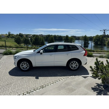 Volvo   SUV 2020,  2.0 benzyna, automat - Na sprzedaż za 91 900 zł - Sierakowice - zdjęcie 4