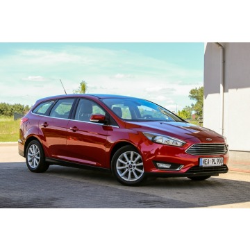 Ford Focus  Kombi 2017,  1.5 diesel - Na sprzedaż za 29 900 zł - Ostrów Mazowiecka - zdjęcie 12