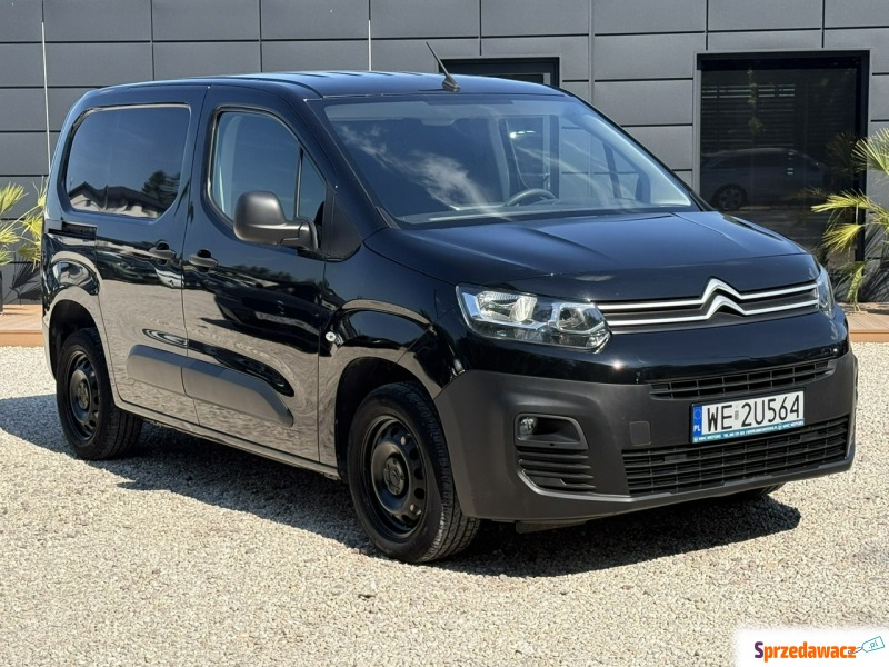 Citroen Berlingo 2021,  1.5 diesel - Na sprzedaż za 55 104 zł - Pęcice