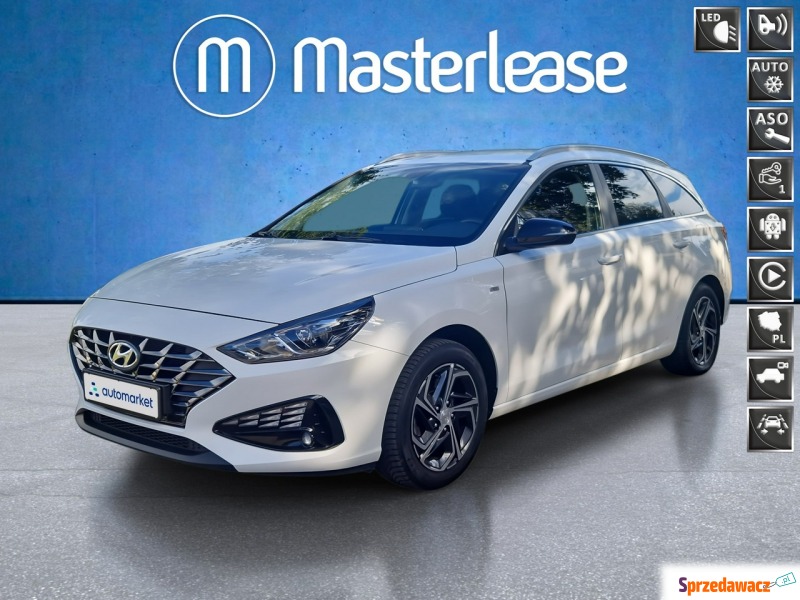 Hyundai i30  Kombi 2023,  1.5 benzyna - Na sprzedaż za 67 850 zł - Warszawa