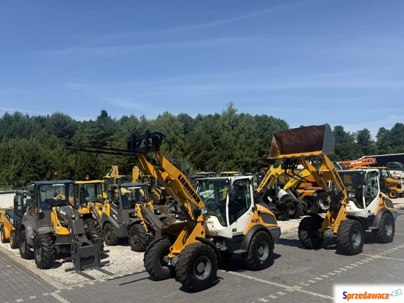 Liebherr L 506 Compact Łyżka + Widły Super Stan... - Pojazdy specjalistyczne - Widełki