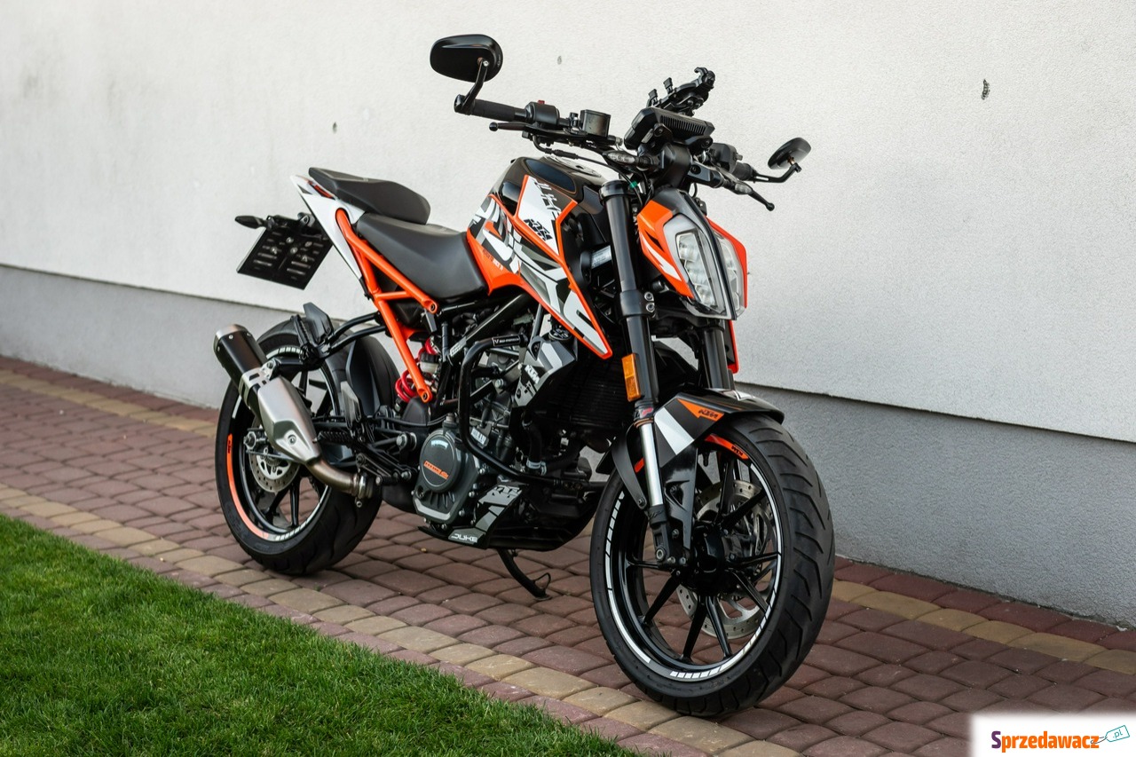 KTM duke - 125 R 2018 REJ PL ABS...