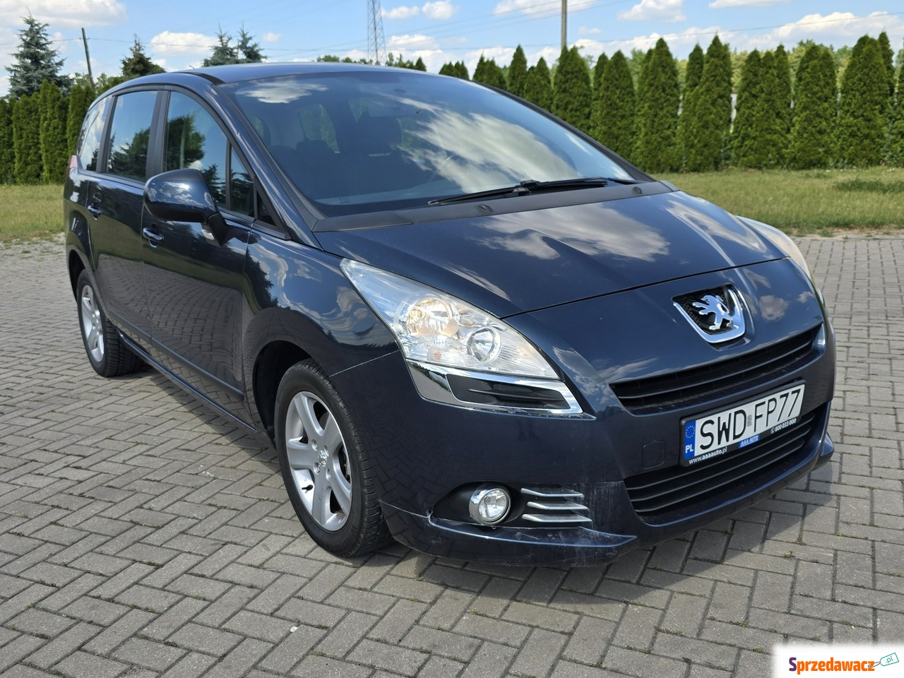Peugeot 5008 2012