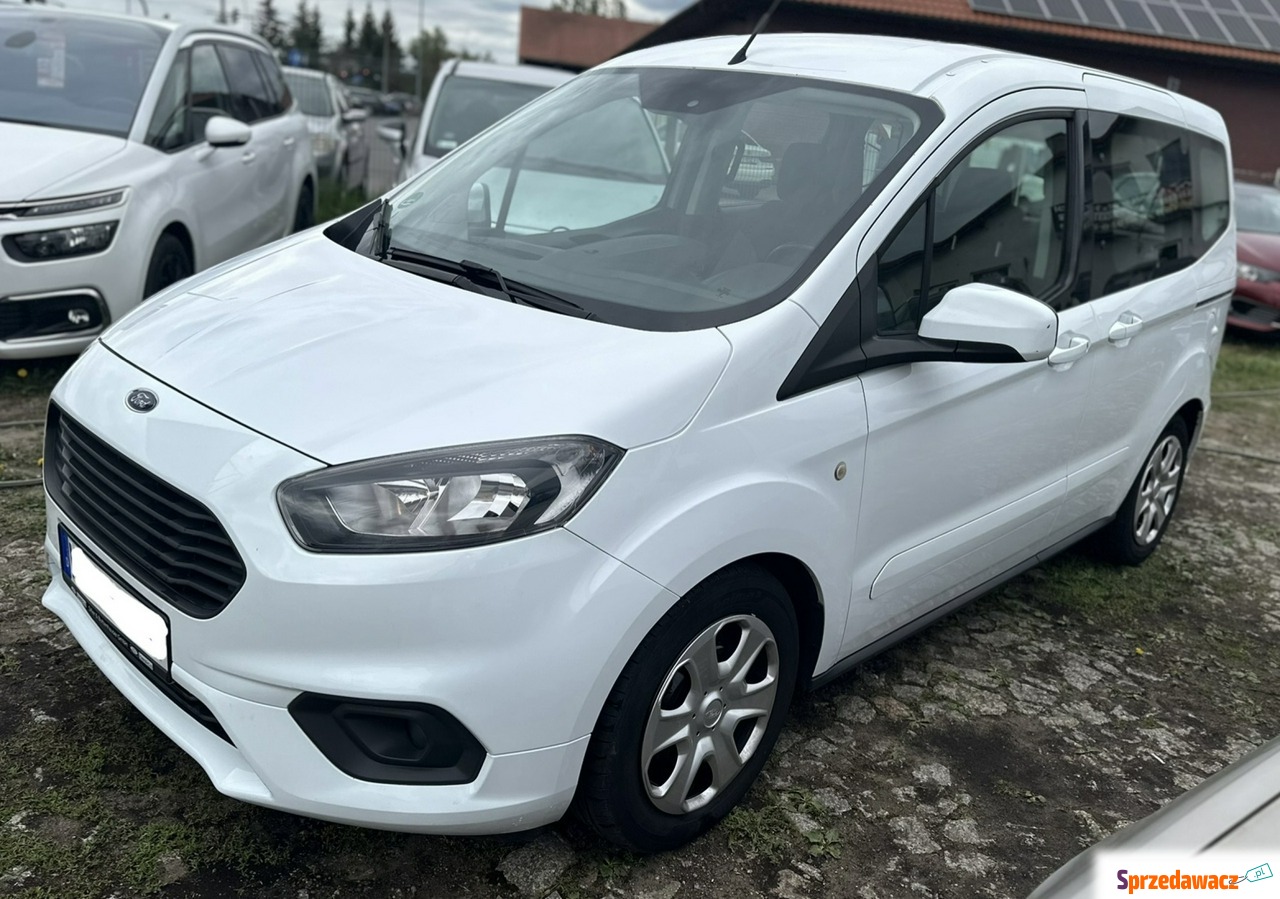 Ford Transit Courier 2019