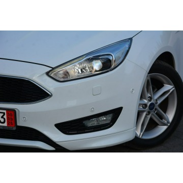 Ford Focus  Kombi 2018,  1.5 benzyna - Na sprzedaż za 38 900 zł - Ostrów Mazowiecka - zdjęcie 8