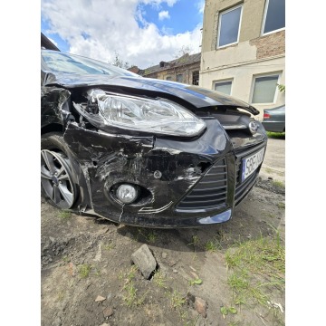 Ford Focus  Kombi 2014,  1.0 benzyna - Na sprzedaż za 4 900,00 zł - Sosnowiec - zdjęcie 3