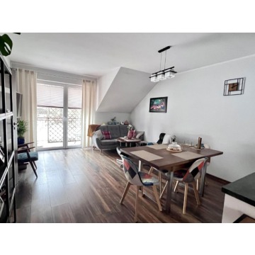 Mieszkanie trzypokojowe Wieliczka,   73 m2 - Sprzedam - zdjęcie 2