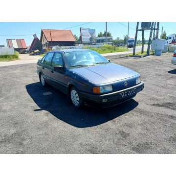 Volkswagen Passat 1.8 92r