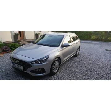 Hyundai i30  Kombi 2022,  1.0 benzyna - Na sprzedaż za 44 900 zł - Dąbrowa Górnicza - zdjęcie 2