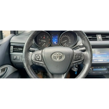 Toyota Avensis  Sedan/Limuzyna 2018,  2.0 diesel - Na sprzedaż za 51 900 zł - Dąbrowa Górnicza - zdjęcie 6
