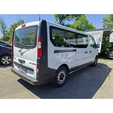 Opel Vivaro  Bus 2016,  1.6 diesel - Na sprzedaż za 53 000 zł - Cieszyn - zdjęcie 10