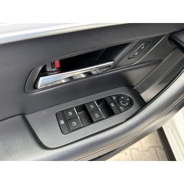 Mazda CX-60  SUV 2023,  3.3 diesel, automat - Na sprzedaż za 168 800 zł - Jawczyce - zdjęcie 12