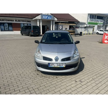 Renault Clio  Hatchback 2005,  1.4 benzyna - Na sprzedaż za 3 600,00 zł - Głogów - zdjęcie 9