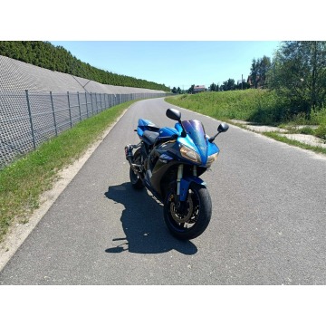 YAMAHA YZF-R1 RN09 151KM 02R