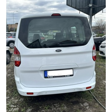 Ford Transit Courier  Kombi 2019,  1.5 diesel - Na sprzedaż za 29 600 zł - Bydgoszcz - zdjęcie 9