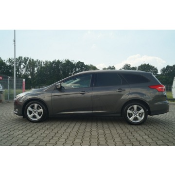 Ford Focus  Kombi 2016,  1.0 benzyna - Na sprzedaż za 25 900 zł - Goczałkowice-Zdrój - zdjęcie 4