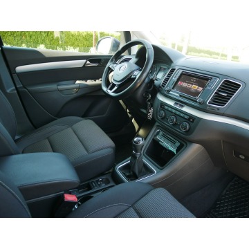 Volkswagen Sharan  Minivan/Van 2017,  2.0 diesel - Na sprzedaż za 50 900 zł - Goczałkowice-Zdrój - zdjęcie 9