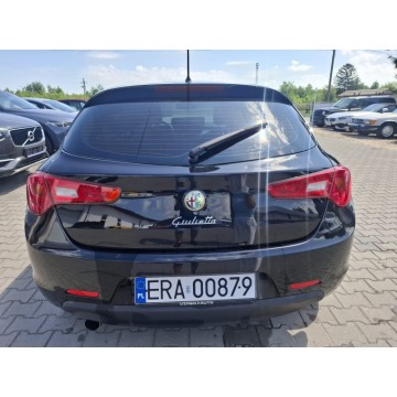 Alfa Romeo Giulietta  Hatchback 2011,  1.6 - Na sprzedaż za 9 800,00 zł - Malutkie - zdjęcie 5