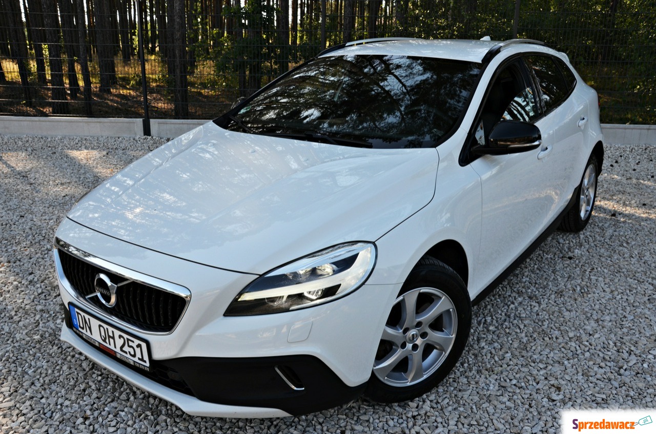 Volvo V40 2017