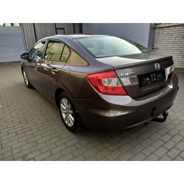Honda Civic  Sedan/Limuzyna 2012,  1.8 benzyna - Na sprzedaż za 30 900 zł - Strzała - zdjęcie 5