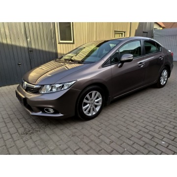 Honda Civic  Sedan/Limuzyna 2012,  1.8 benzyna - Na sprzedaż za 30 900 zł - Strzała - zdjęcie 3