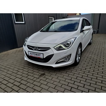 Hyundai i40  Kombi 2014,  2.0 benzyna, automat - Na sprzedaż za 36 900 zł - Strzała - zdjęcie 2